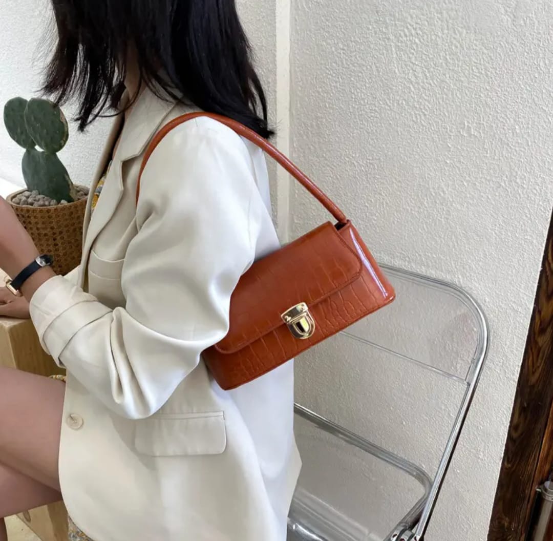Women’s Brown Shoulder Bag