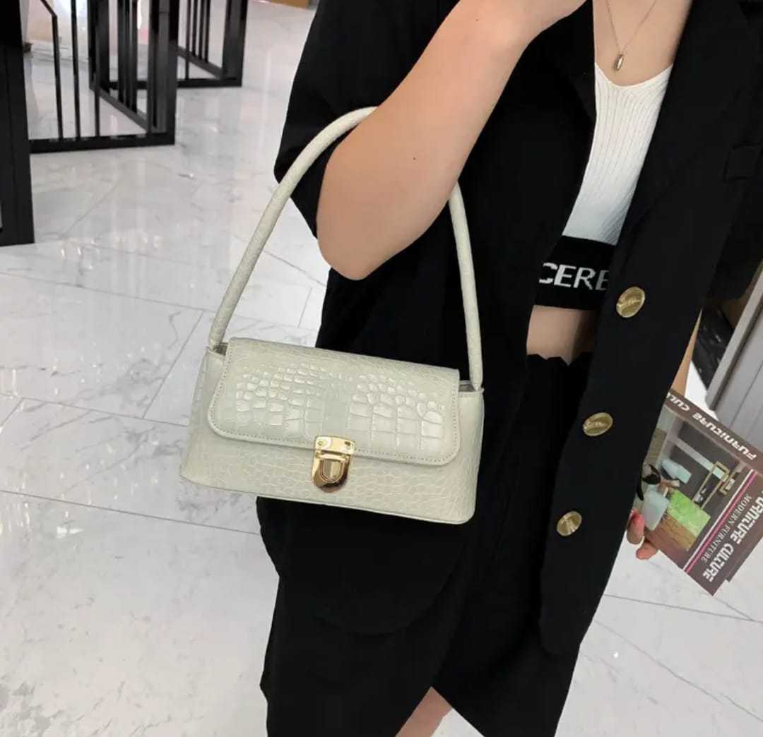 Women white bag