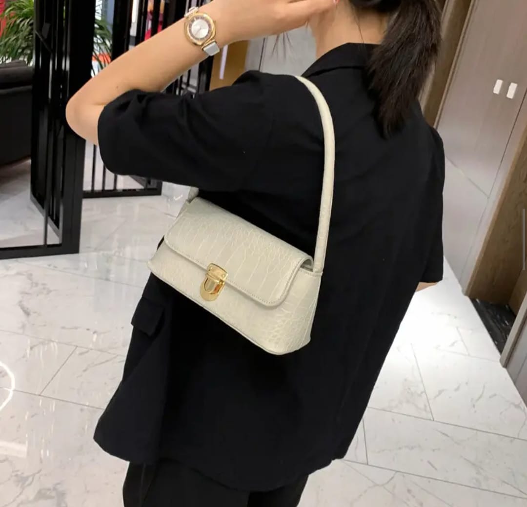 Women white bag