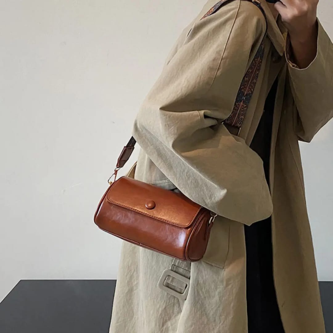 CLETO Women’s Premium Korean Sling Bag Girls Trendy Purse