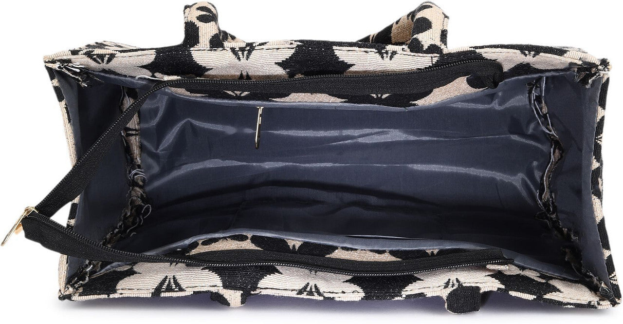 Aravelle Muse – Artisan Portrait Tote