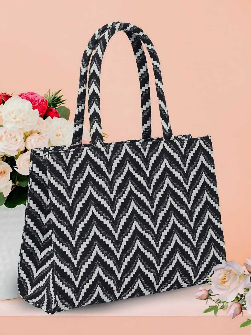 Aravelle Muse – Artisan Portrait Tote