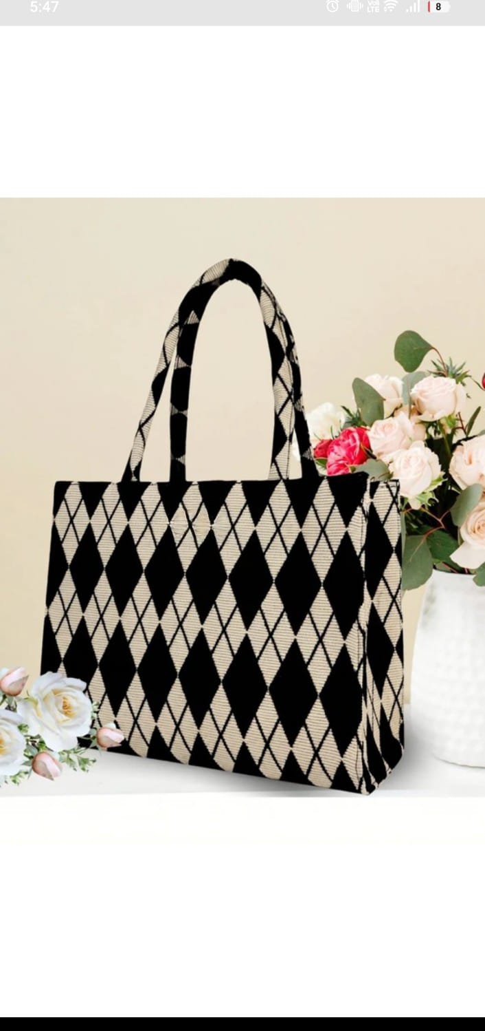 Aravelle Muse – Artisan Portrait Tote